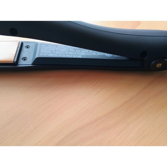 Hot Tools Signature Series 1" Ceramic Flat Iron - Picture 5 of 7